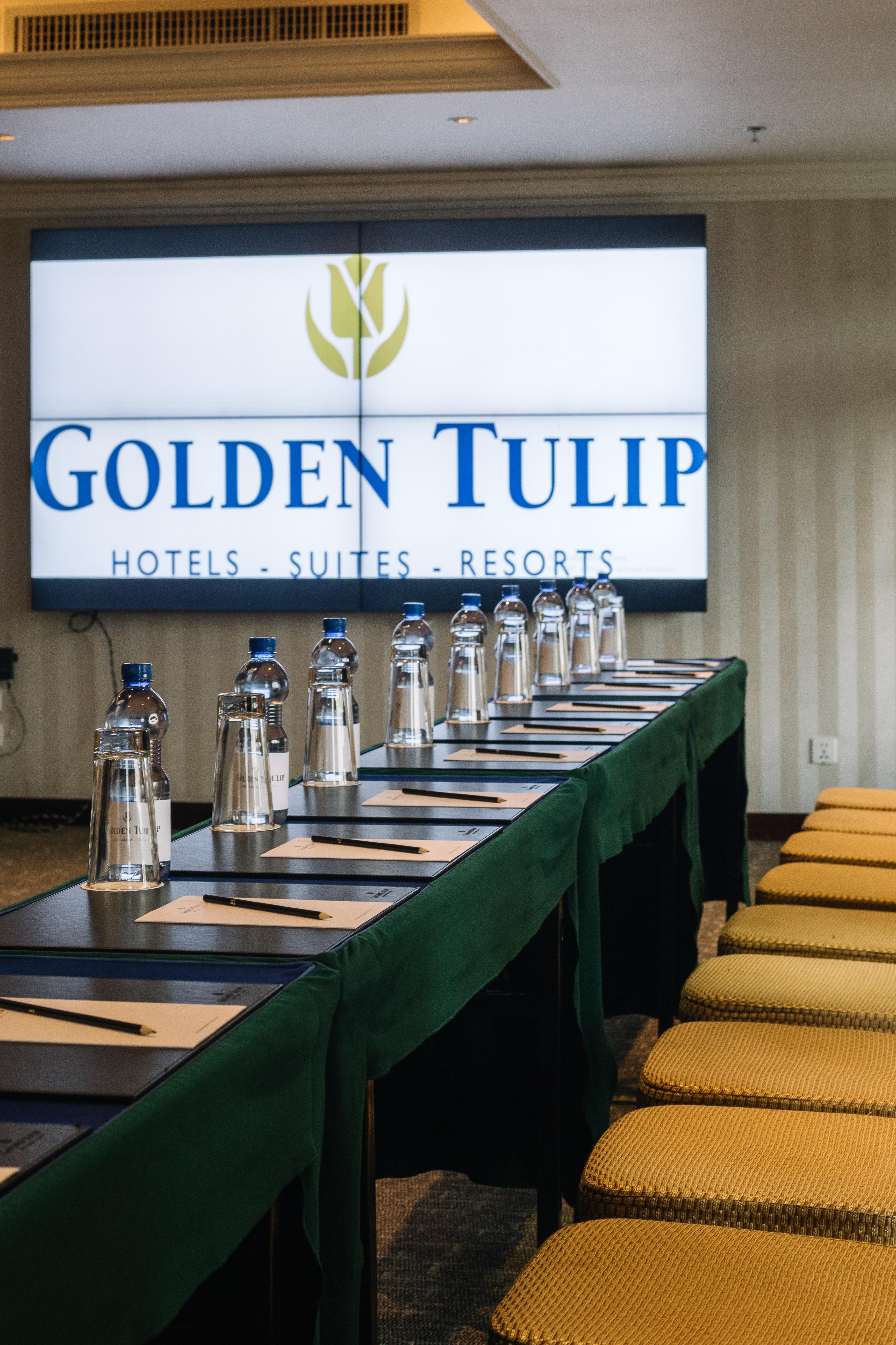 Golden Tulip Addis Ababa Hotel Exterior photo